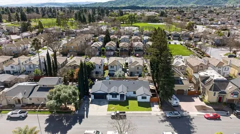 View/Area - 500 Ronan Ave, Gilroy, CA 95020 photo 3 of 6