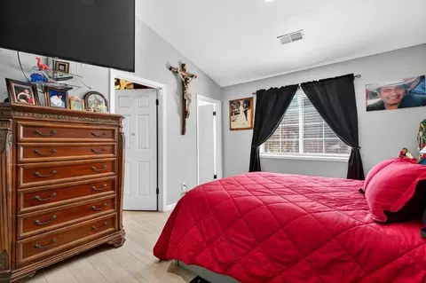 Bedroom - 500 Ronan Ave, Gilroy, CA 95020 photo 4 of 4