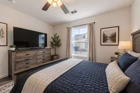 Bedroom - 19832 Gabilan View Dr, Salinas, CA 93906 photo 4 of 4