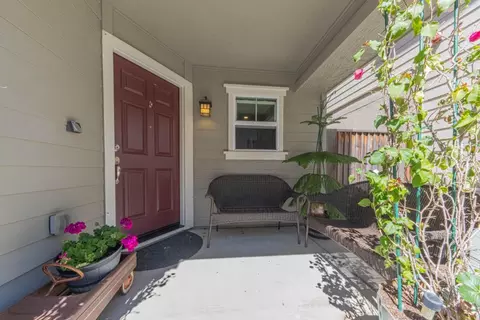 Exterior - 19832 Gabilan View Dr, Salinas, CA 93906 photo 4 of 5