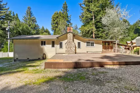 15666 Kings Creek Rd, Boulder Creek, CA 95006