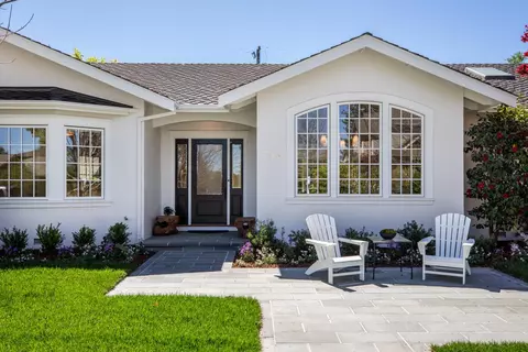 745 Windsor Dr, Menlo Park, CA 94025