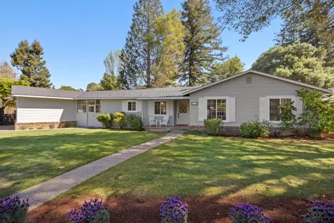 1527 Laurel Pl, Menlo Park, CA 94025
