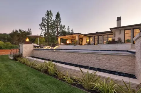 85 Reservoir Rd, Los Gatos, CA 95030