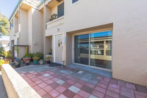 Exterior - 1224 Trinity Ave 14, Seaside, CA 93955 photo 1 of 9