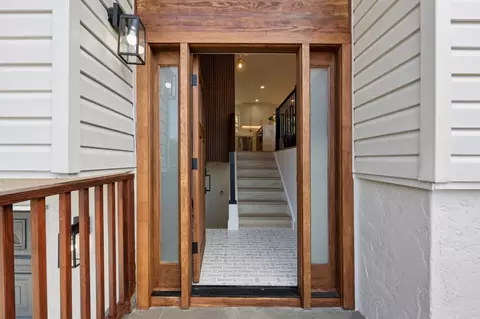 Entry Way - 2 Celia Ct, Pacifica, CA 94044 photo 1 of 3