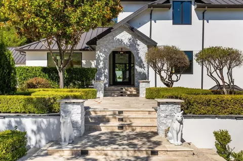 130 Wood Rd, Los Gatos, CA 95030