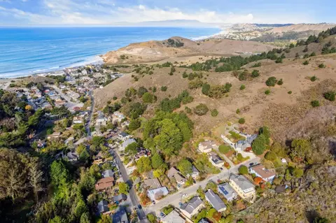 000 Calera Ter, Pacifica, CA 94044 photo 6
