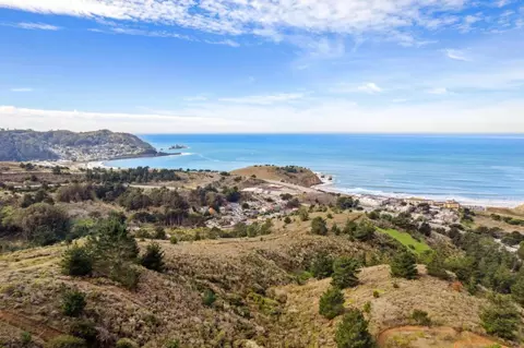 000 Calera Ter, Pacifica, CA 94044 photo 8