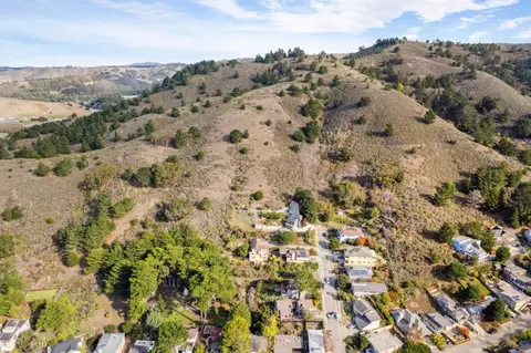 000 Calera Ter, Pacifica, CA 94044 photo 5