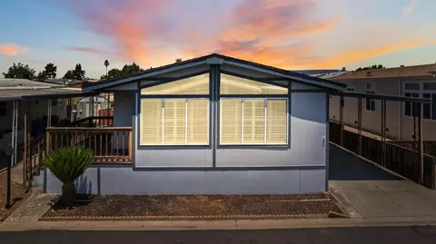 500 W 10th St 79, Gilroy, CA 95020