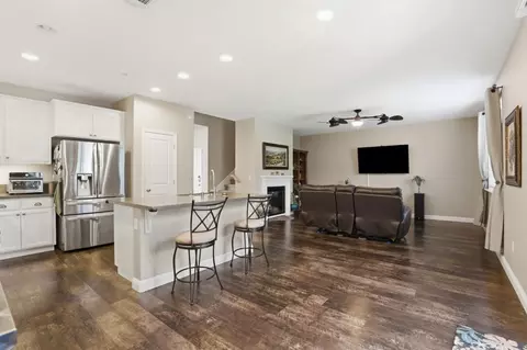 9554 Rodeo Dr, Gilroy, CA 95020 photo 9