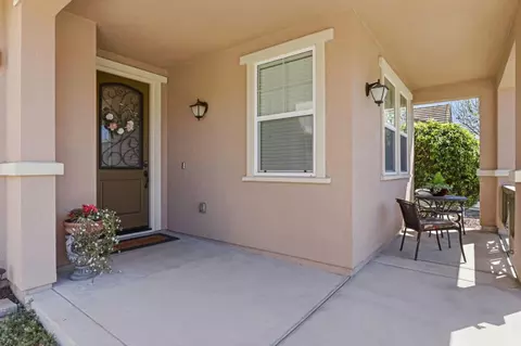 9554 Rodeo Dr, Gilroy, CA 95020 photo 5