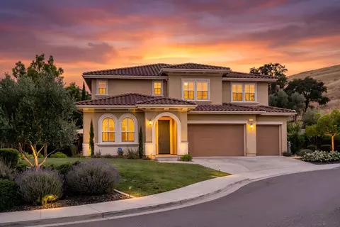 5582 Castello Ct, Dublin, CA 94568