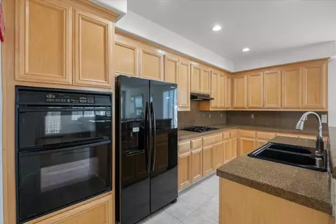 Kitchen - 1494 Partridge Dr, Gilroy, CA 95020 photo 2 of 2