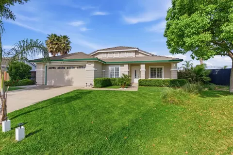 810 Capitola Dr, Hollister, CA 95023