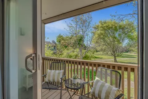 Exterior - 3315 Willis Ln, Alameda, CA 94502 photo 1 of 5