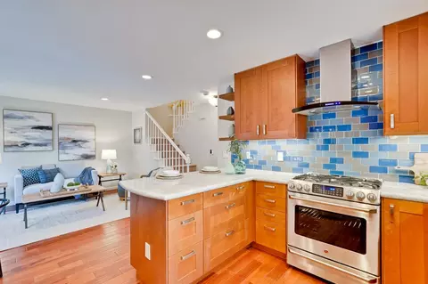 Kitchen - 2110 Windrose Pl, Mountain View, CA 94043 photo 5 of 8