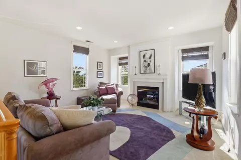 Living - 7521 Troon Ct, Gilroy, CA 95020 photo 3 of 3
