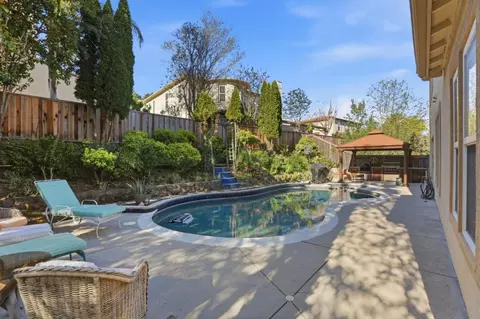 Exterior - 7521 Troon Ct, Gilroy, CA 95020 photo 5 of 12