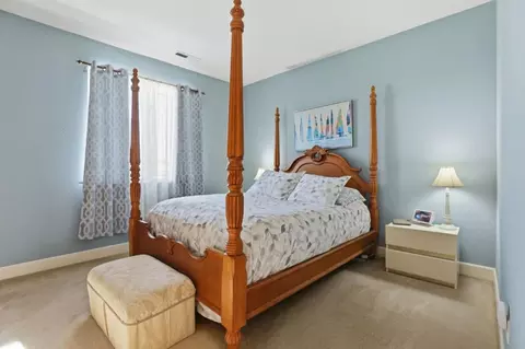 Bedroom - 7521 Troon Ct, Gilroy, CA 95020 photo 4 of 7