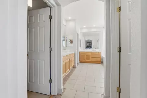 Entry Way - 7521 Troon Ct, Gilroy, CA 95020 photo 4 of 4