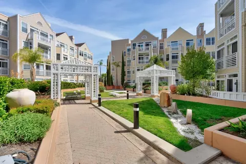 550 Ortega Ave B330, Mountain View, CA 94040