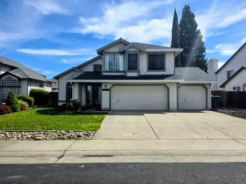 2212 Thurton Dr, Roseville, CA 95747