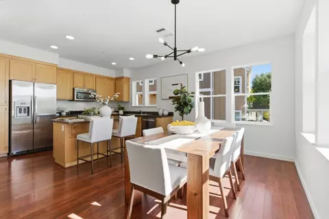 Dining - 1950 Cambridge Dr, Mountain View, CA 94043 photo 3 of 5