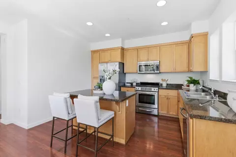 Kitchen - 1950 Cambridge Dr, Mountain View, CA 94043 photo 1 of 7