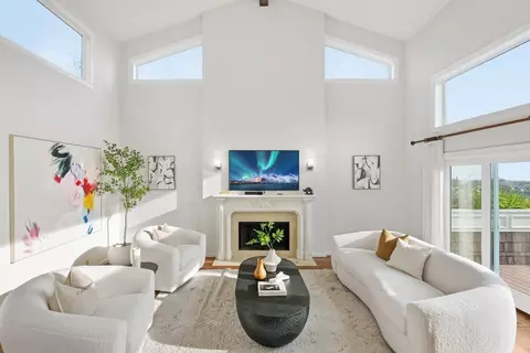 910 Tioga Dr, Millbrae, CA 94030