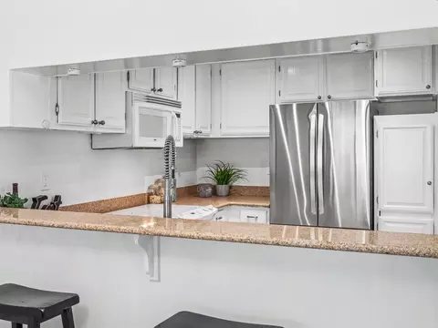 Kitchen - 970 Apricot Ave, Campbell, CA 95008 photo 3 of 3
