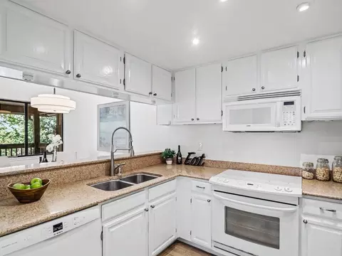 Kitchen - 970 Apricot Ave, Campbell, CA 95008 photo 1 of 3