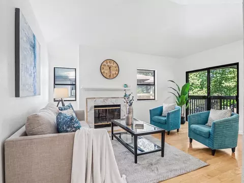 Living - 970 Apricot Ave, Campbell, CA 95008 photo 5 of 5