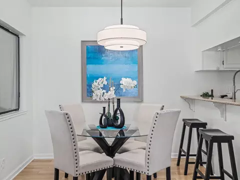 Dining - 970 Apricot Ave, Campbell, CA 95008 photo 2 of 3