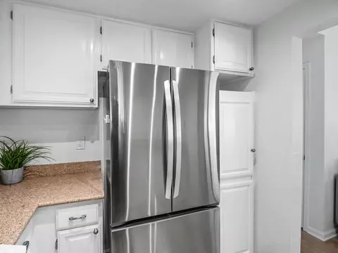 Kitchen - 970 Apricot Ave, Campbell, CA 95008 photo 2 of 3