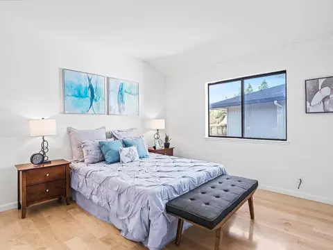 Bedroom - 970 Apricot Ave, Campbell, CA 95008 photo 3 of 4