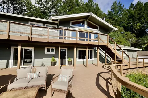 155 Rabbits Run Rd, Santa Cruz, CA 95060