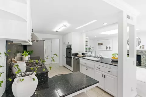 Kitchen - 1460 Murchison Dr, Millbrae, CA 94030 photo 6 of 10