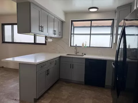 Kitchen - 295 Edgewood Dr, Pacifica, CA 94044 photo 1 of 2