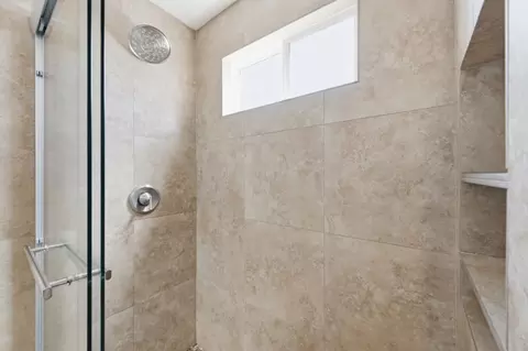 Bath - 5827 Bellflower Dr, Newark, CA 94560 photo 2 of 3