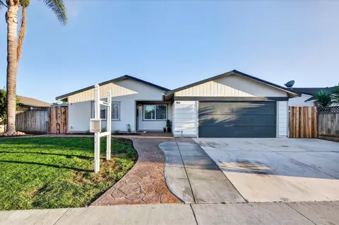 361 Mccarthy St, Hollister, CA 95023