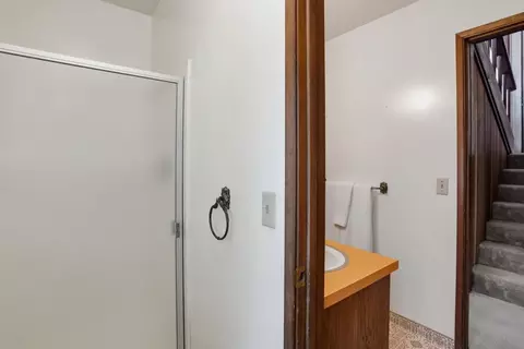Bath - 630 Caudill Rd, Corralitos, CA 95076 photo 3 of 3