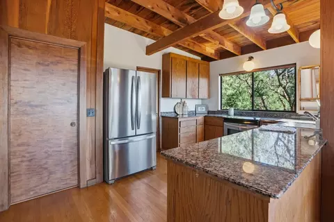 Kitchen - 630 Caudill Rd, Corralitos, CA 95076 photo 4 of 4