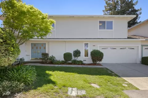 1102 Blue Lake Sq, Mountain View, CA 94040