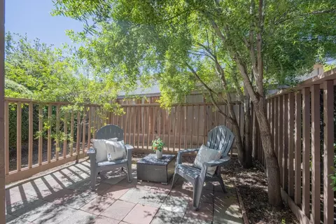 Exterior - 515 Ramona Court 1, Monterey, CA 93940 photo 7 of 9