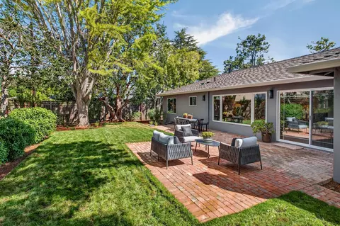 1418 Meadow Ln, Mountain View, CA 94040 photo 25