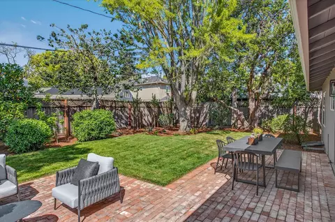 1418 Meadow Ln, Mountain View, CA 94040 photo 26