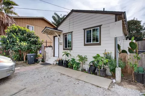 Exterior - 782 Kilbreth Ave, Salinas, CA 93905 photo 4 of 12