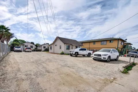 Exterior - 782 Kilbreth Ave, Salinas, CA 93905 photo 9 of 12